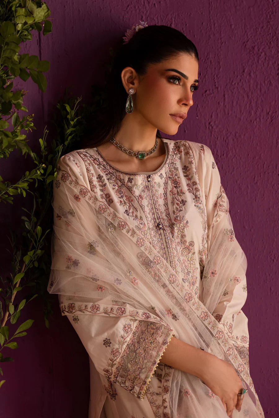 Swan 3pc - Embroidered khaddar Pret