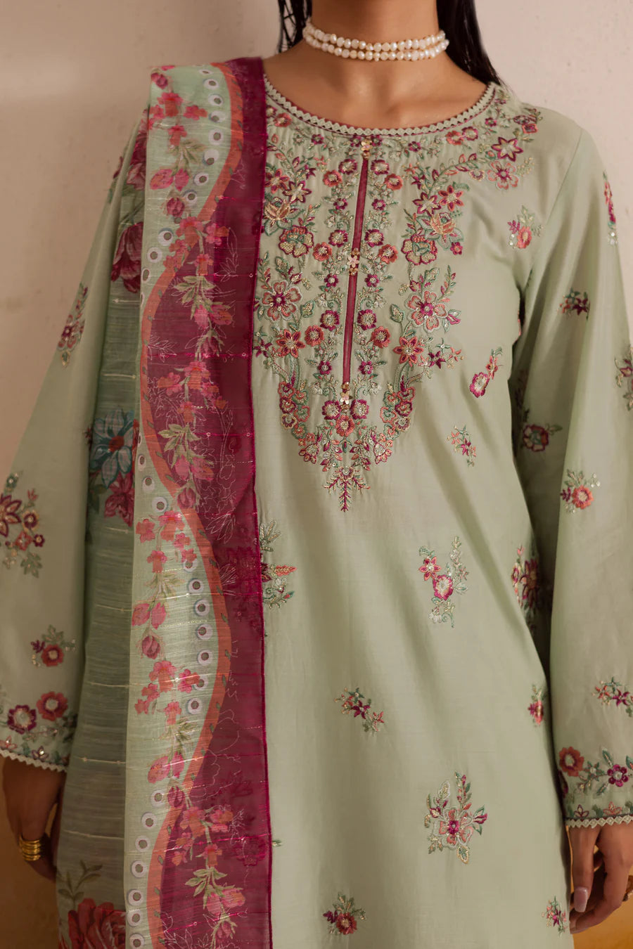 Senna 3pc - Embroidered khaddar Pret