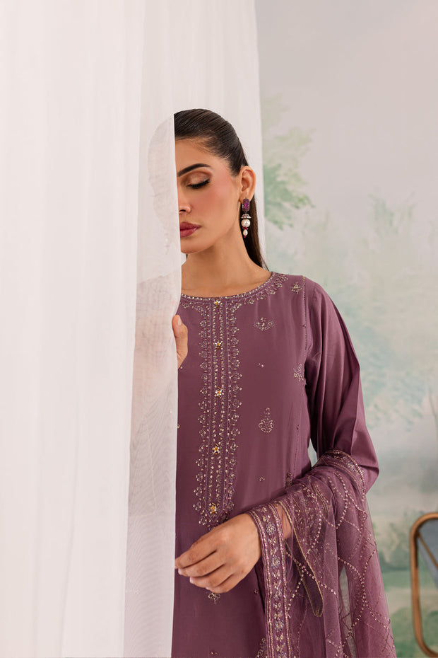 Zahya 3Pc - Embroidered Khaddar Dress