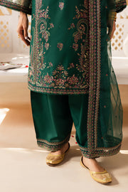 Gulmeena 3Pc- Embroidered Khaddar Dress