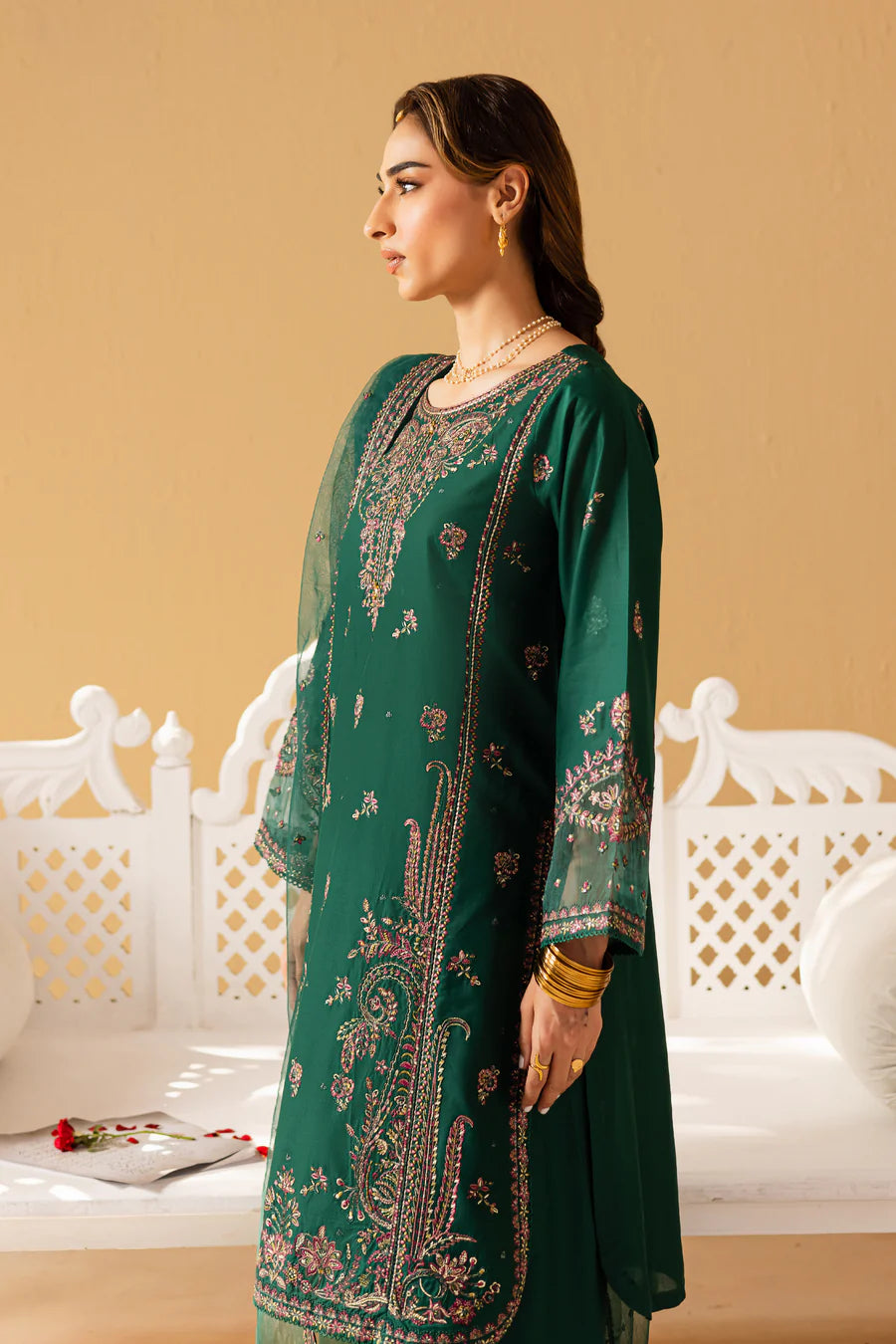 Gulmeena 3Pc- Embroidered khaddar Dress