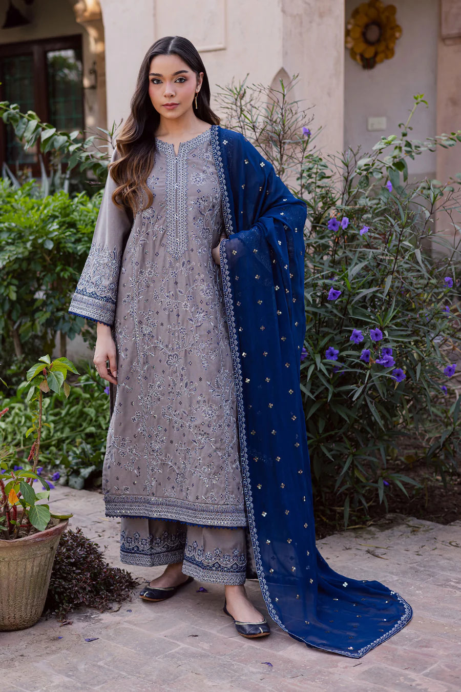 Ezlyin 3Pc - Embroidered Lawn Dress